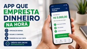 Pessoa utilizando um app que empresta dinheiro na hora pelo celular.